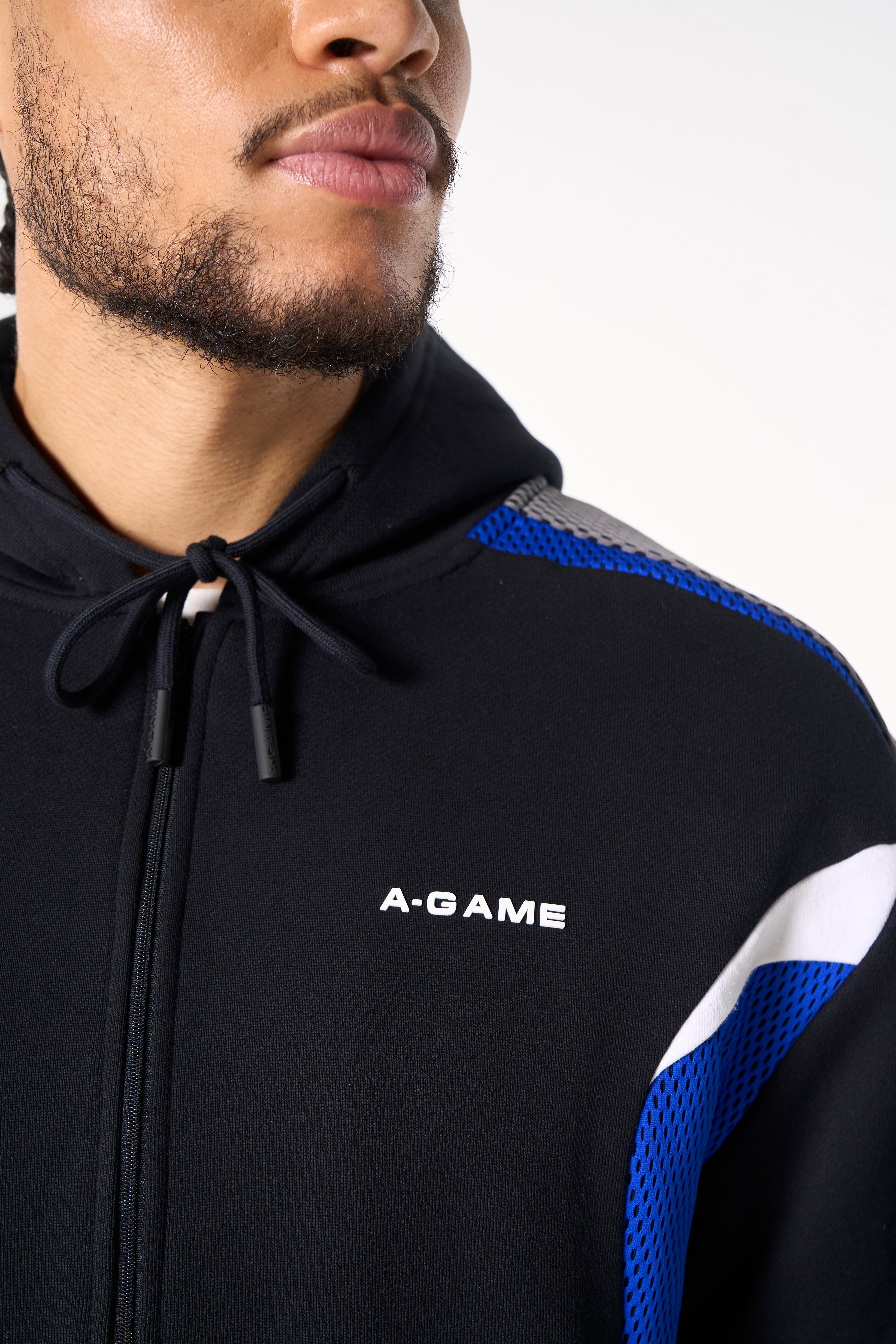 MENS LIFEWEAR PANELLED MESH SPORT ZIP THROUGH HOODIE - BLACK / COBALT BLUE