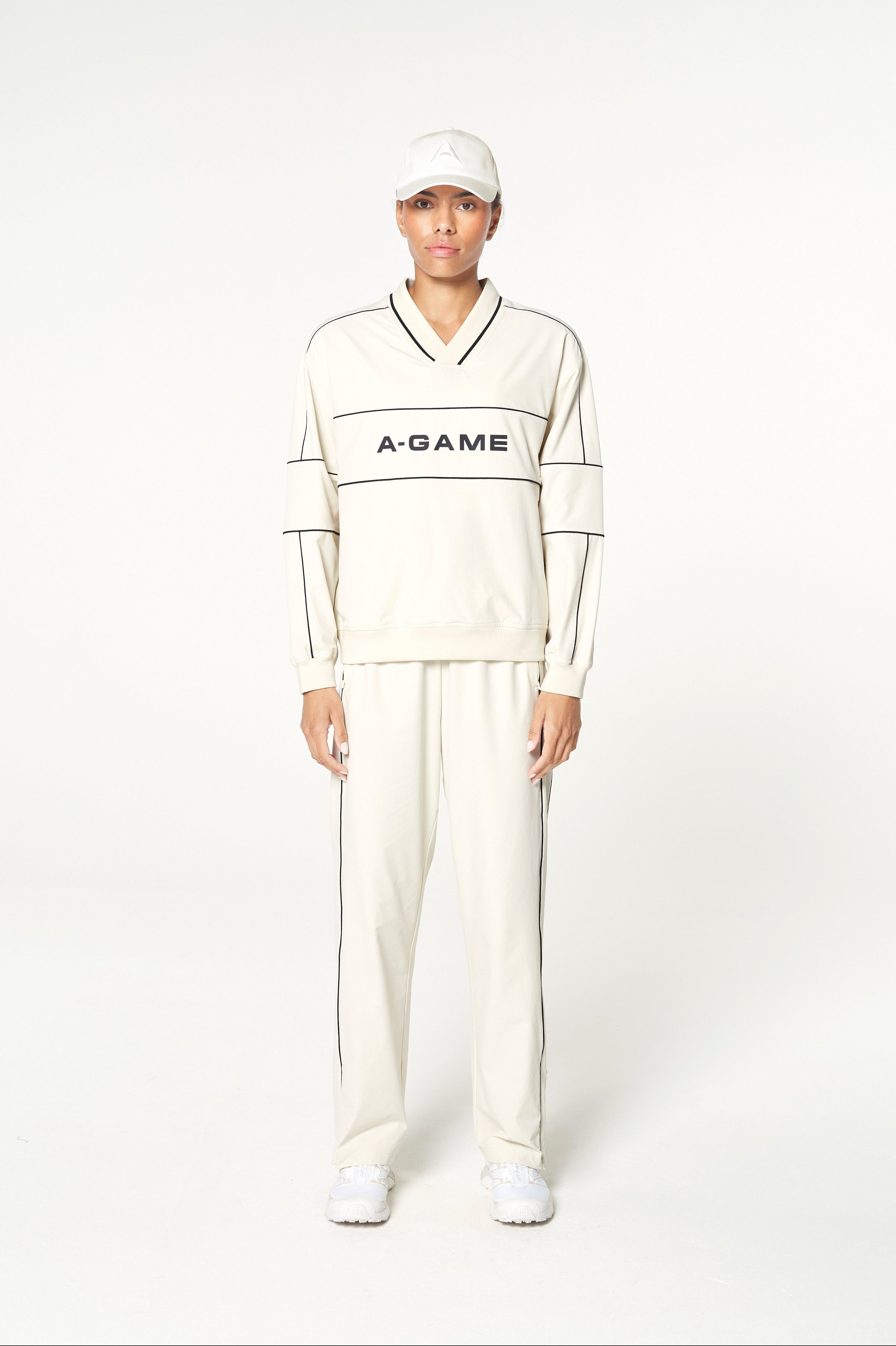 WOMENS LIFEWEAR WOVEN JOGGERS - ECRU