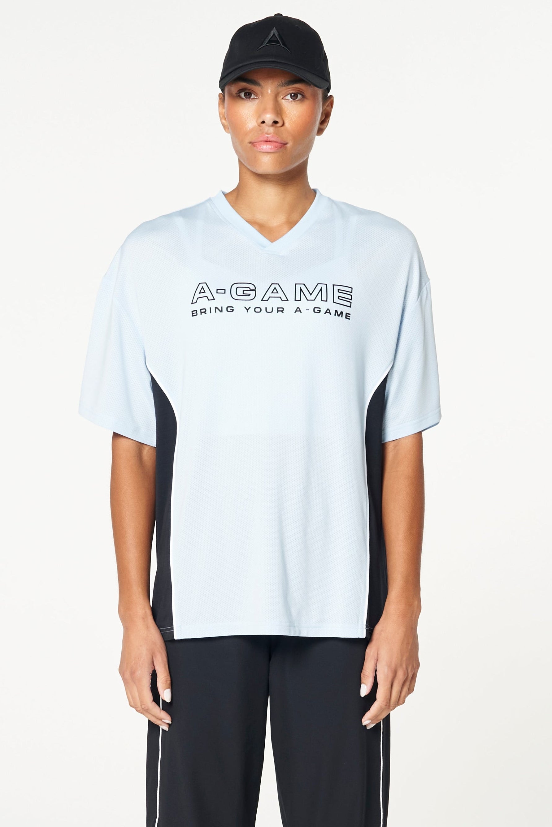 WOMENS LIFEWEAR FOOTBALL T-SHIRT - PALE BLUE