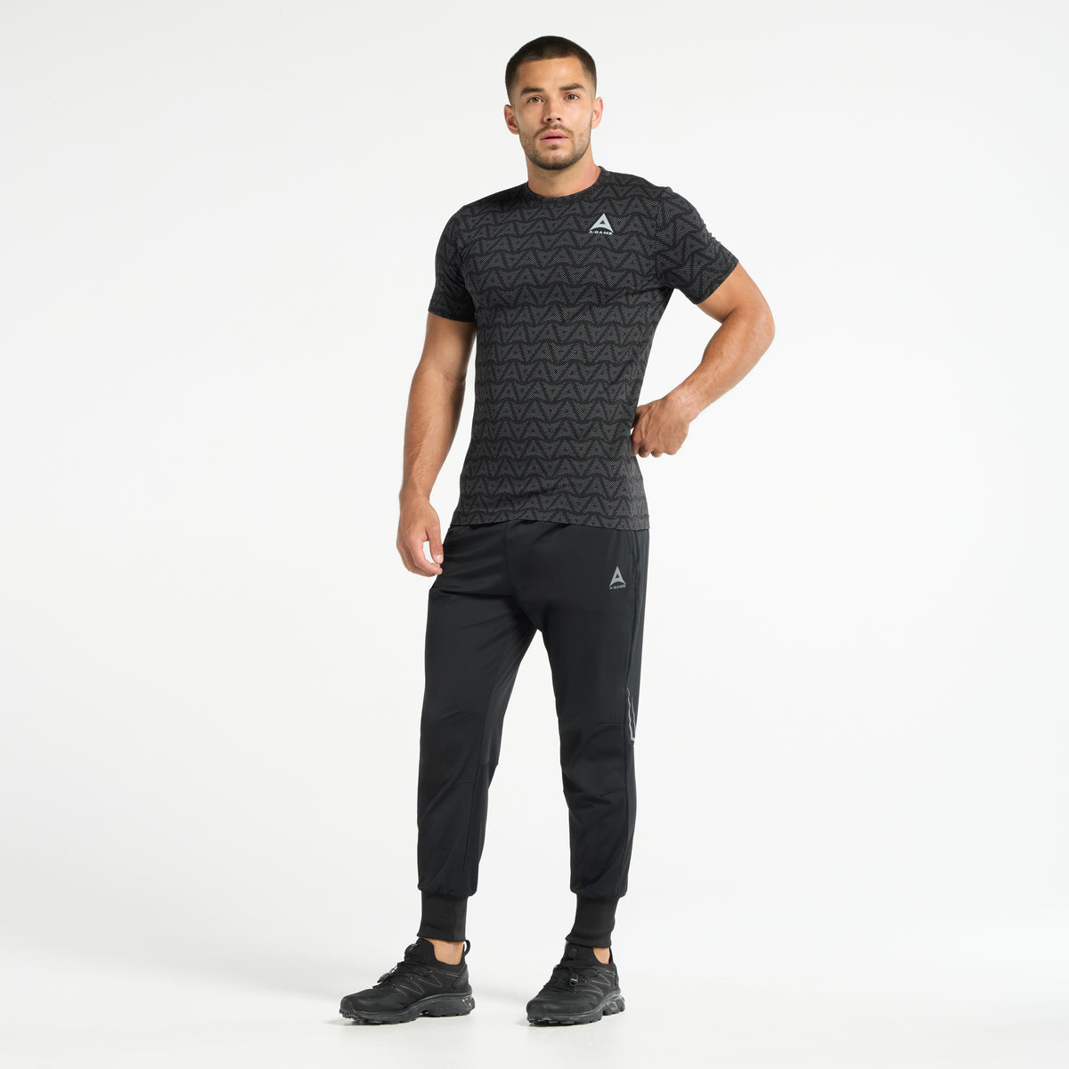 Men's Seamless T-Shirt - Black