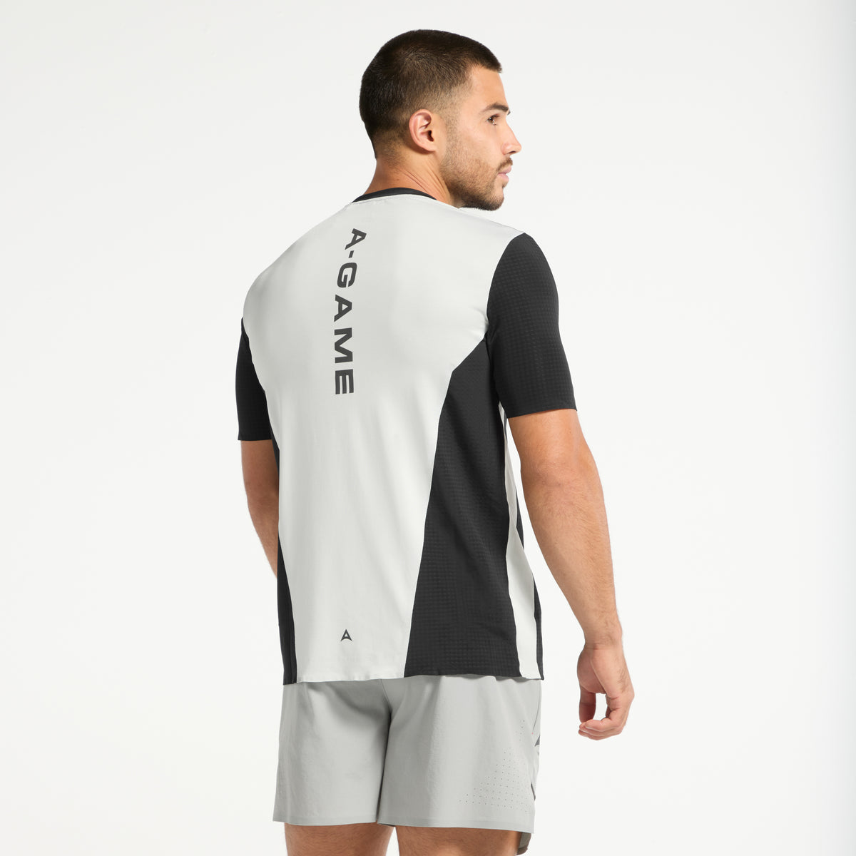 Men's Panelled Training T-Shirt - Black/Lt Grey
