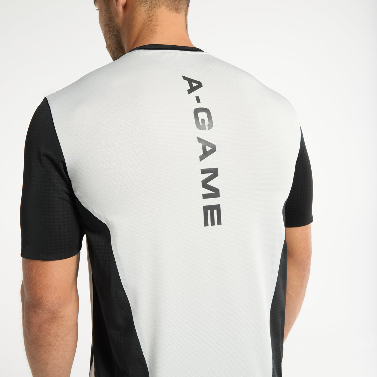 Men's Panelled Training T-Shirt - Black/Lt Grey