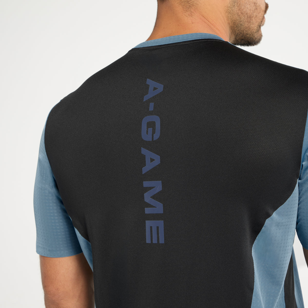 Men's Panelled Training T-Shirt - Ocean Blue/Black