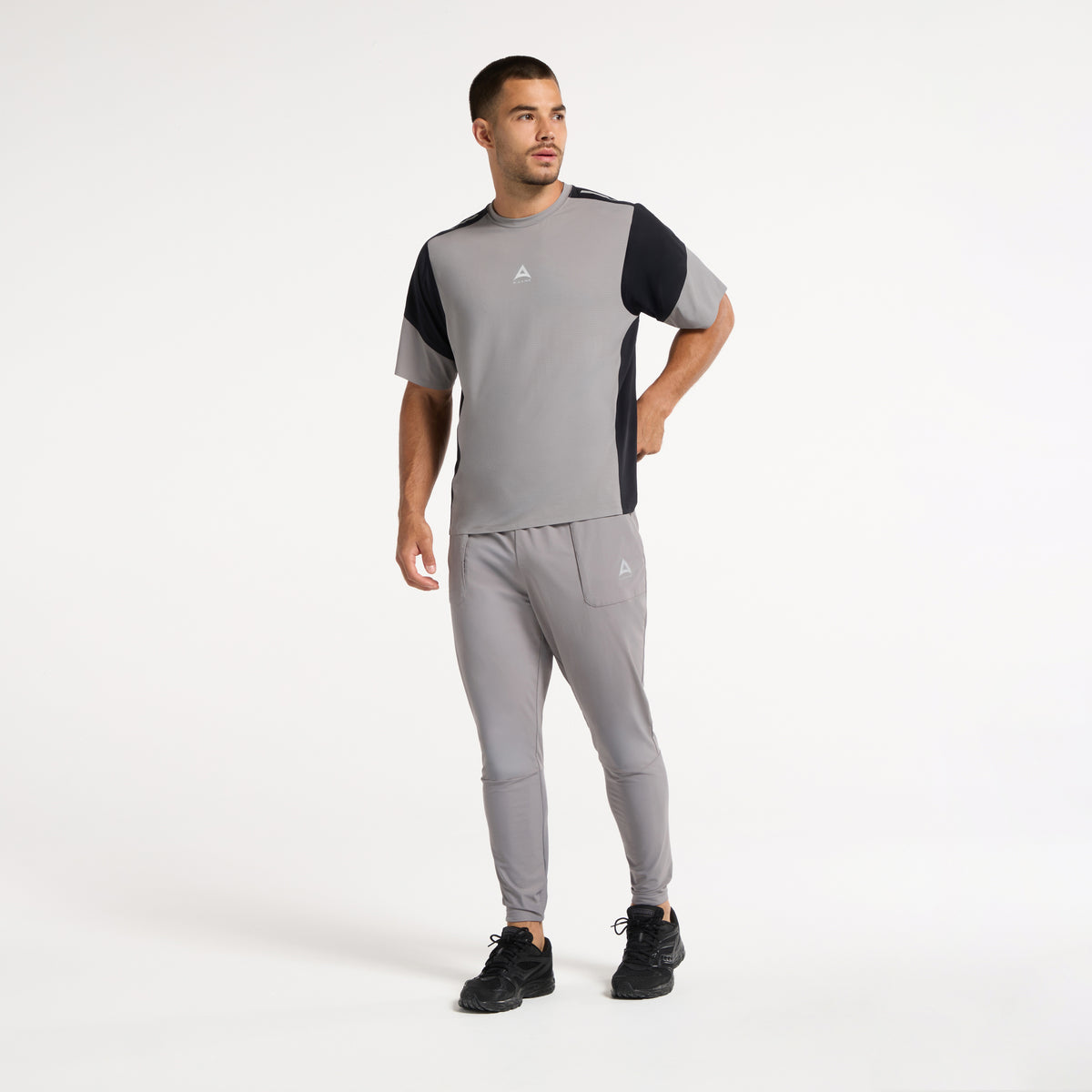 Men's Lightweight Training Pants - Grey