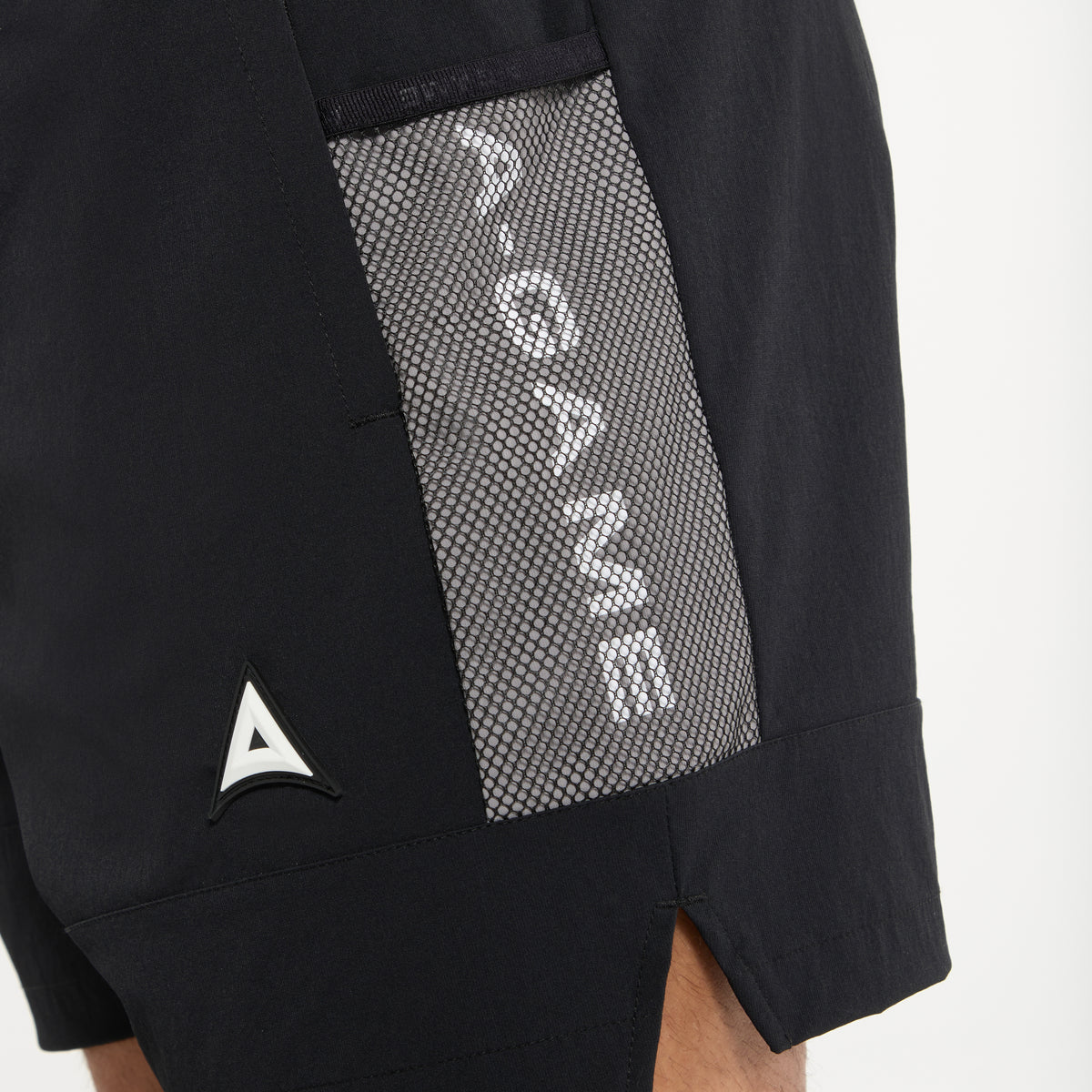 Men's Colour Block Training Shorts - Black / Grey