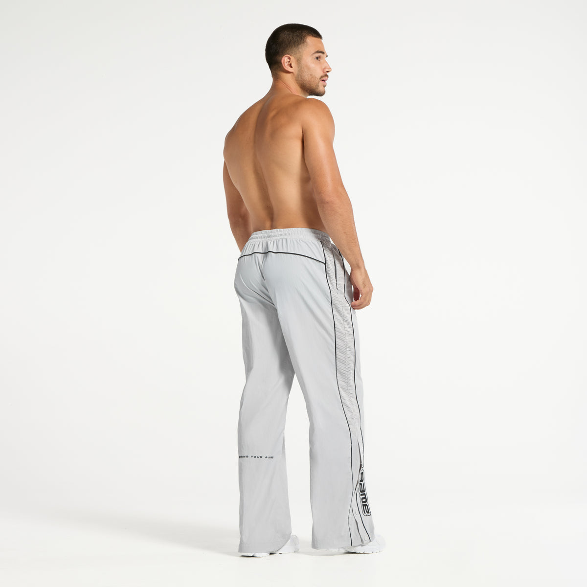 Men's Woven Tech Popper Pants - Grey