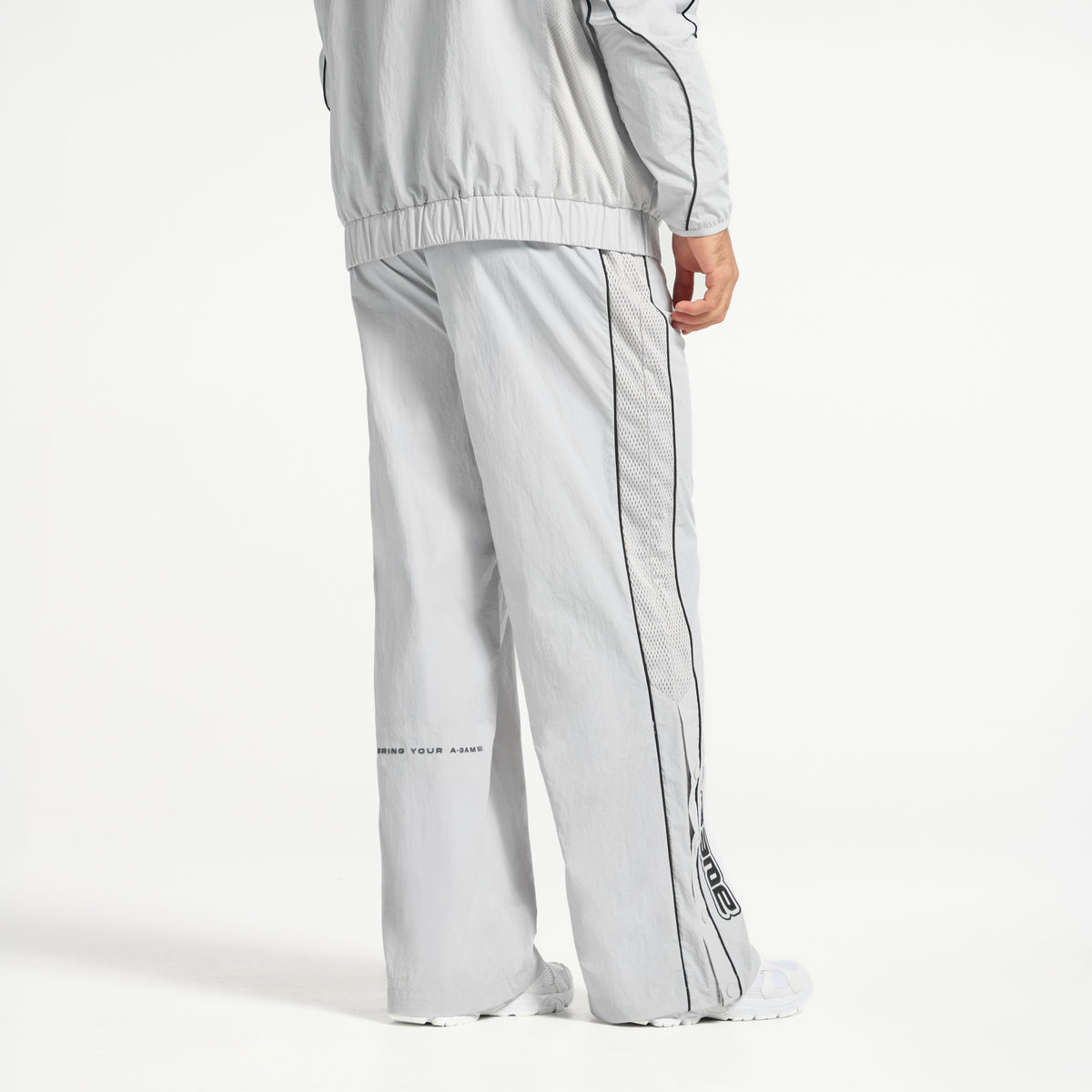 Men's Woven Tech Popper Pants - Grey