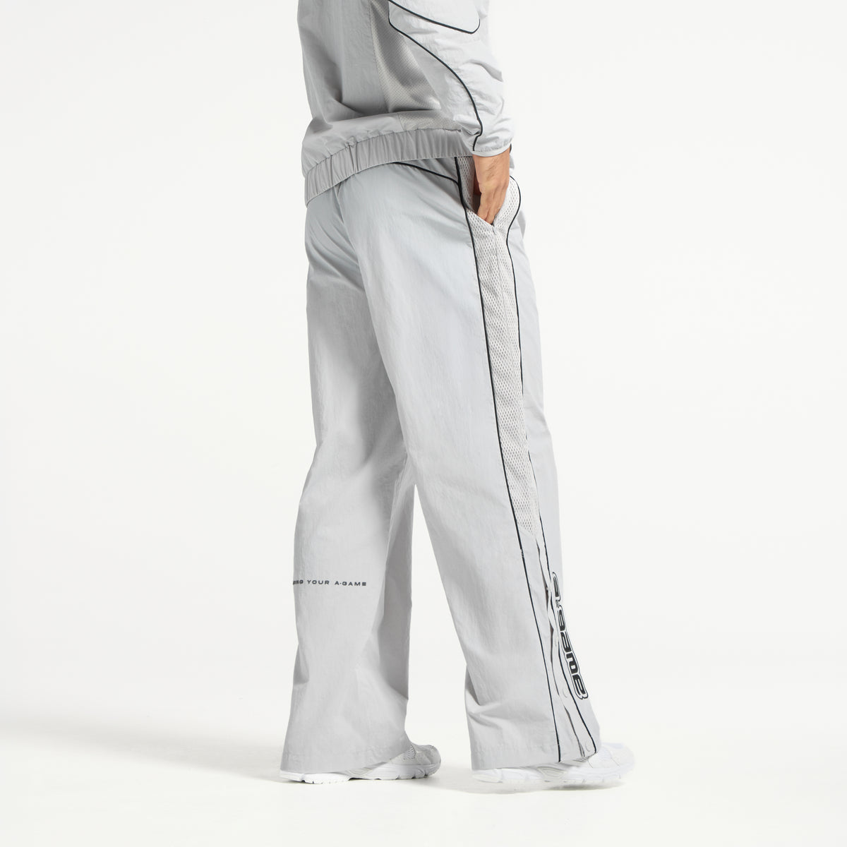 Men's Woven Tech Popper Pants - Grey