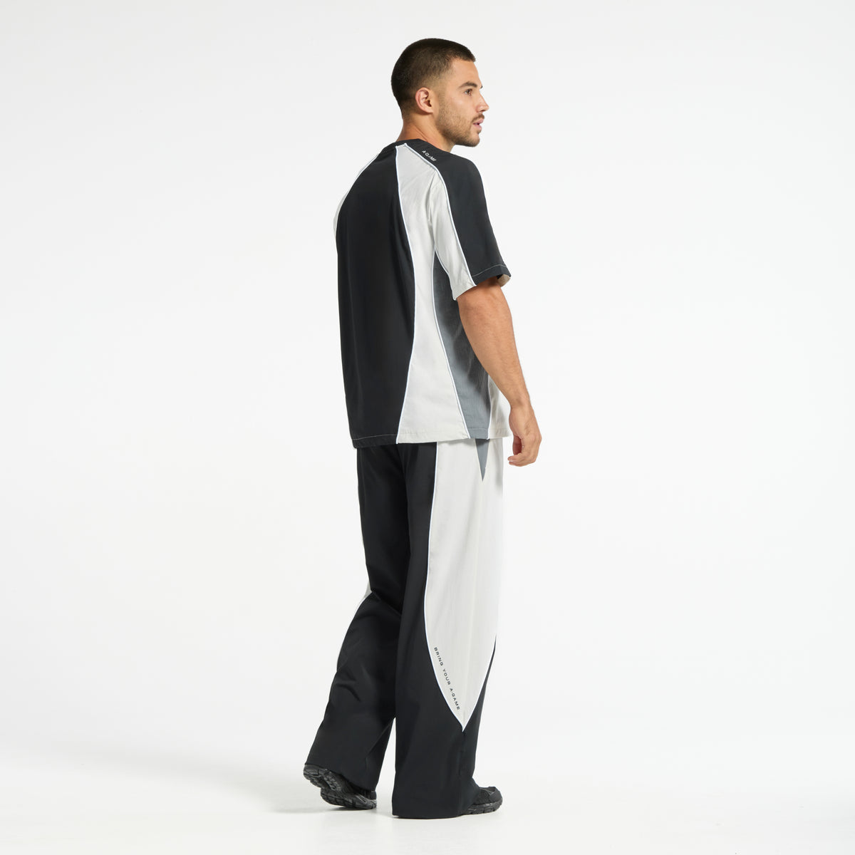 Men's Textured T-Shirt - Black / Light Grey