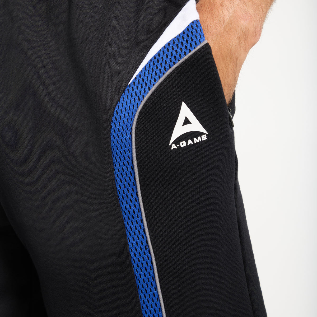 Men's Mesh Panelled Sweat Shorts - Black / Cobalt Blue