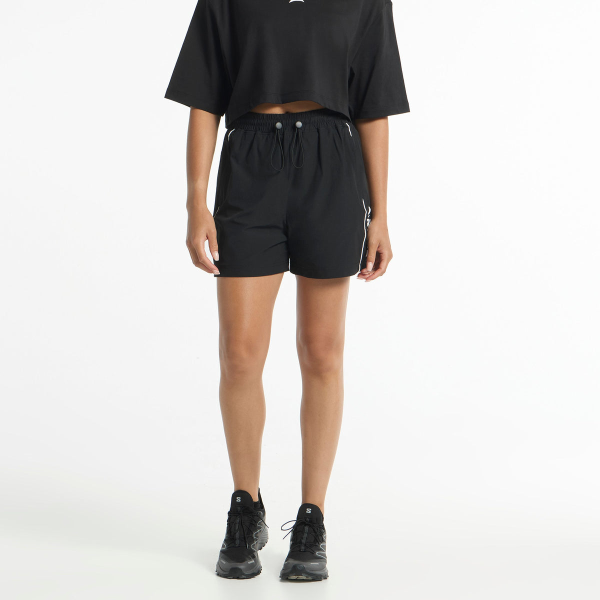 Women's Cropped Graphic T-Shirt - Black