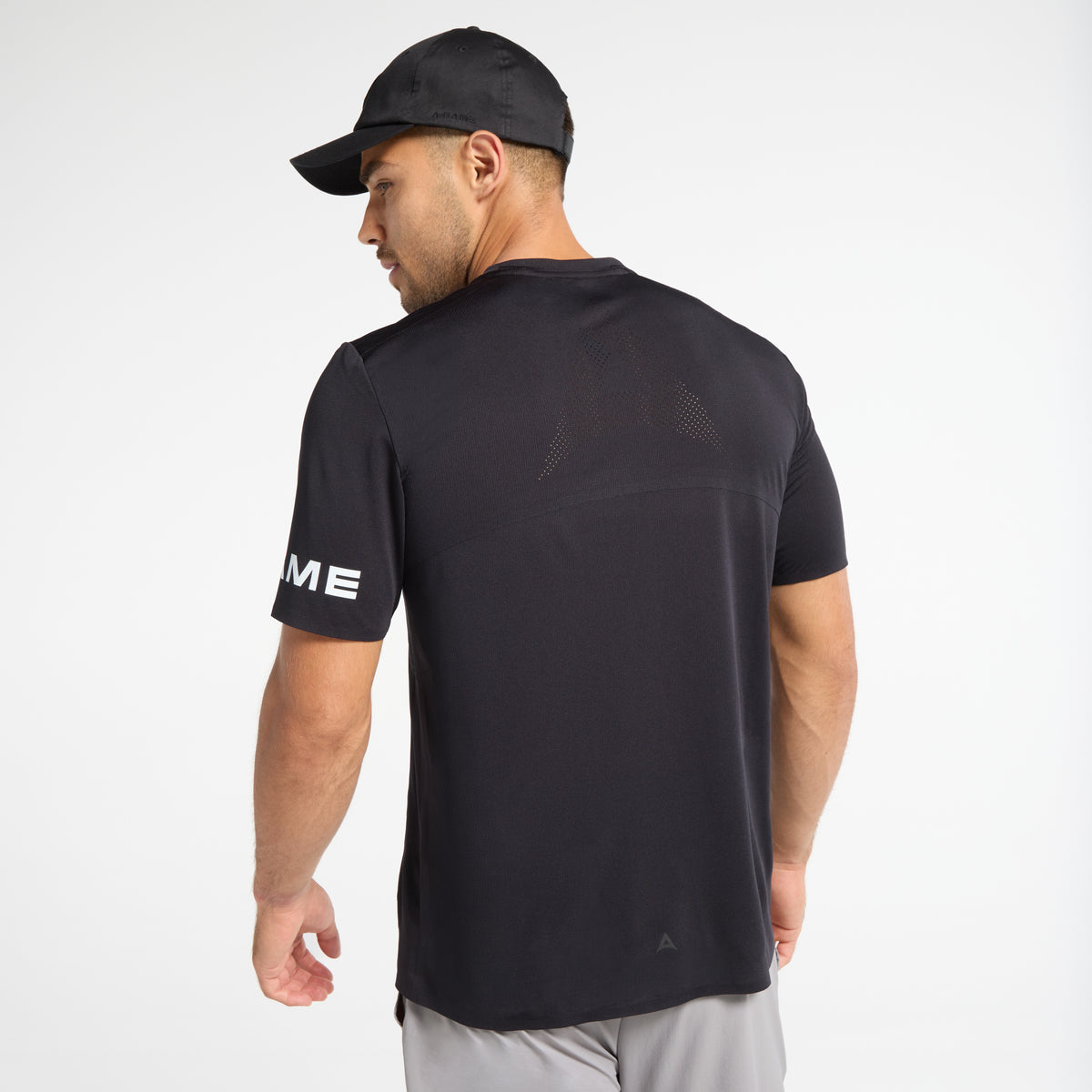 Men's Mesh Performance T-Shirt - Black