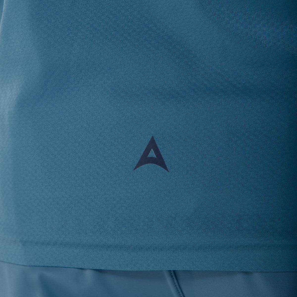 Men's Performance Long Sleeve Top - Ocean Blue