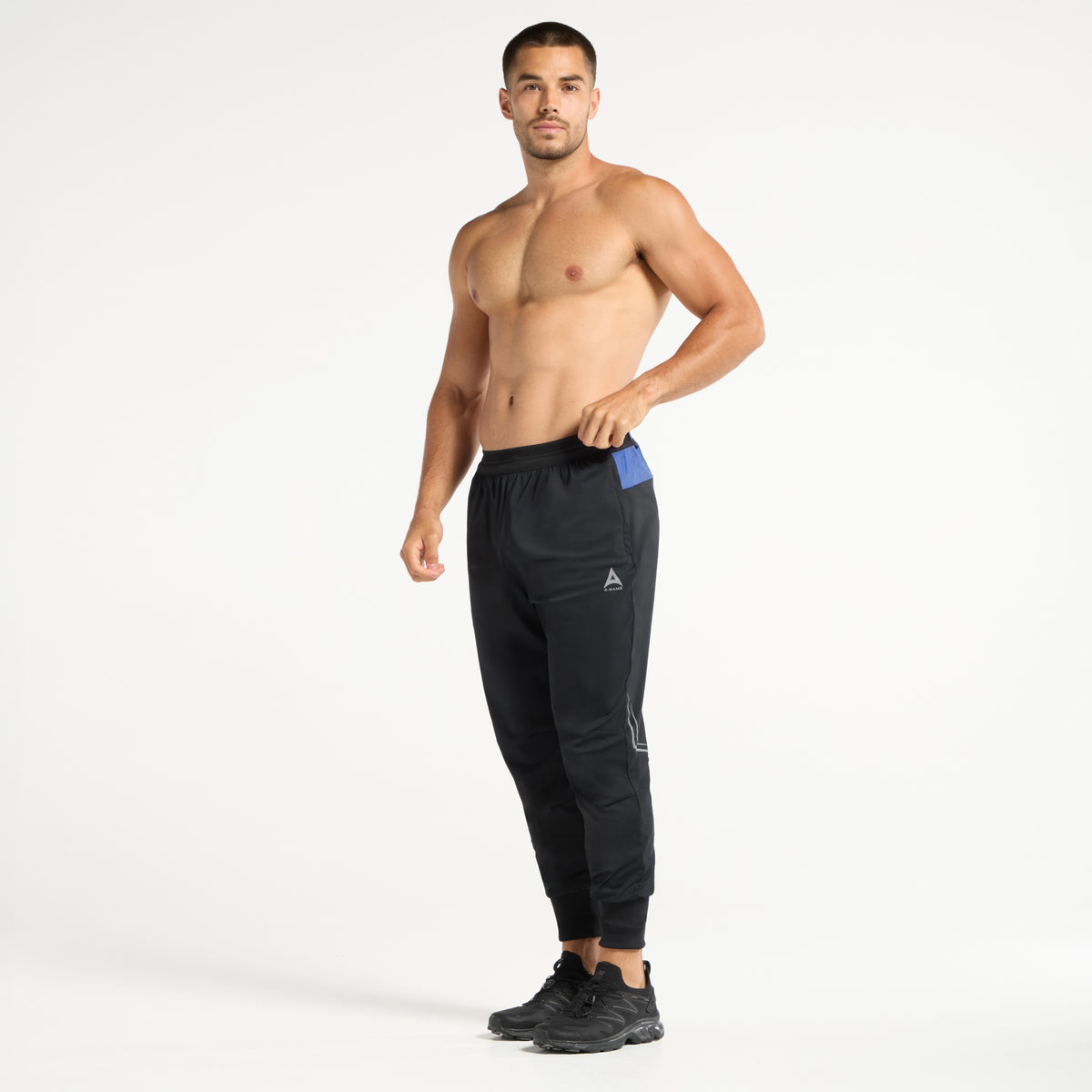 Men's Cuffed Training Pants - Black / Cobalt Blue