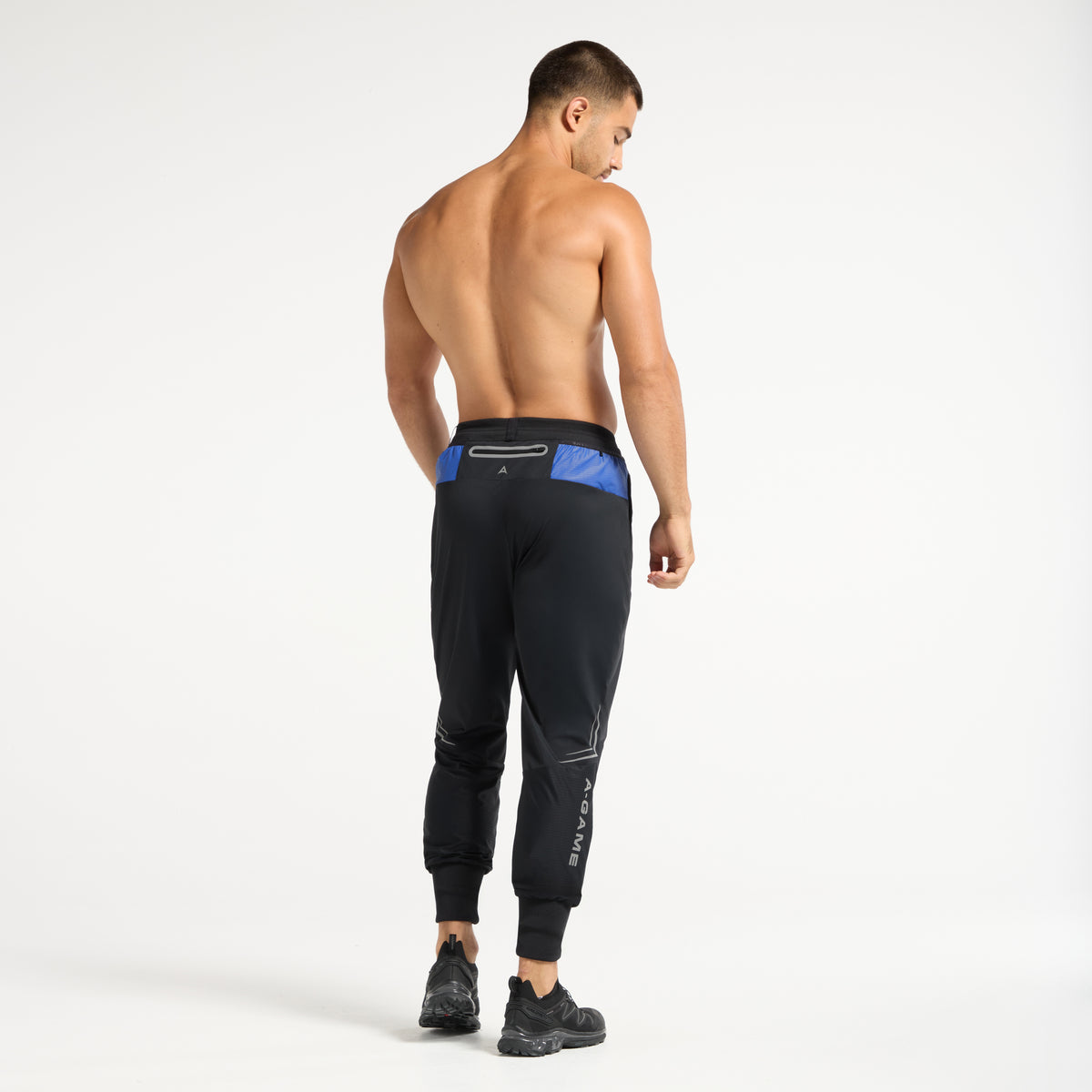 Men's Cuffed Training Pants - Black / Cobalt Blue