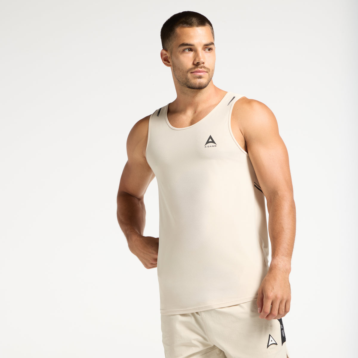 Men's Curved Hem Training Vest - Beige