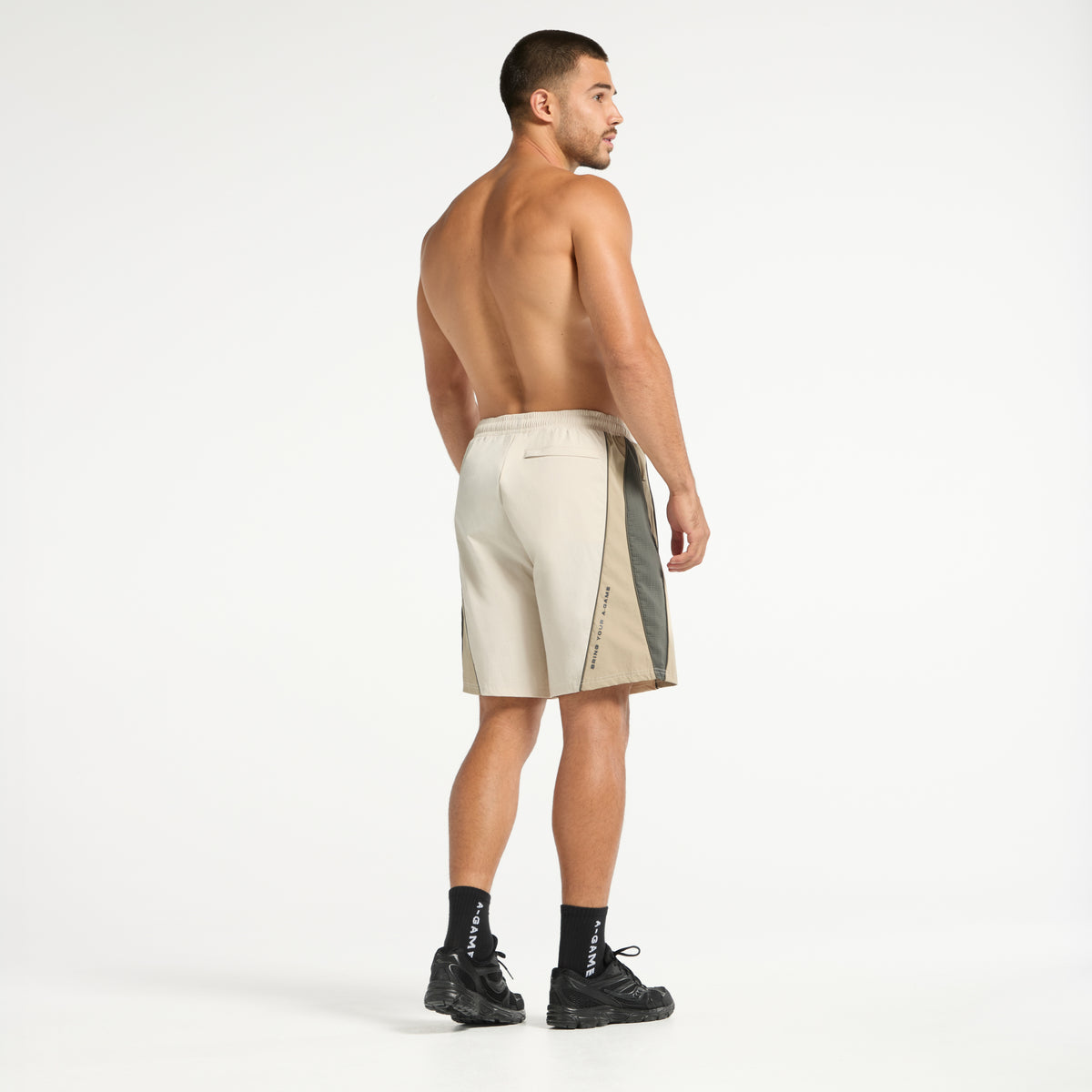 Men's Textured Shorts - Beige / Mid Brown