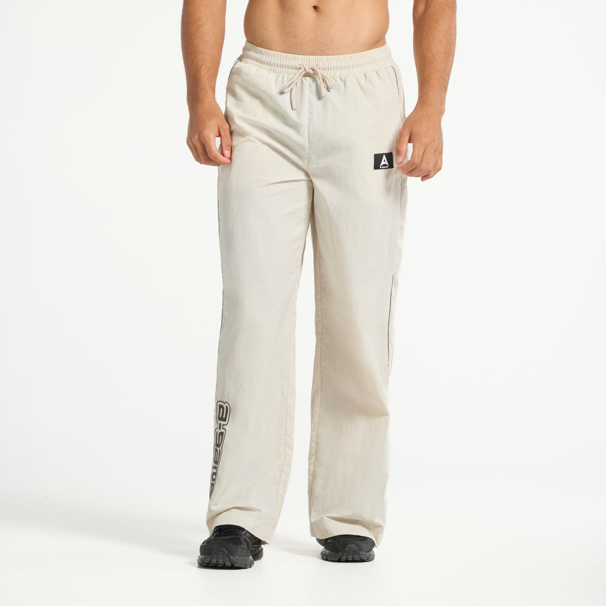 Men's Woven Tech Popper Pants - Beige