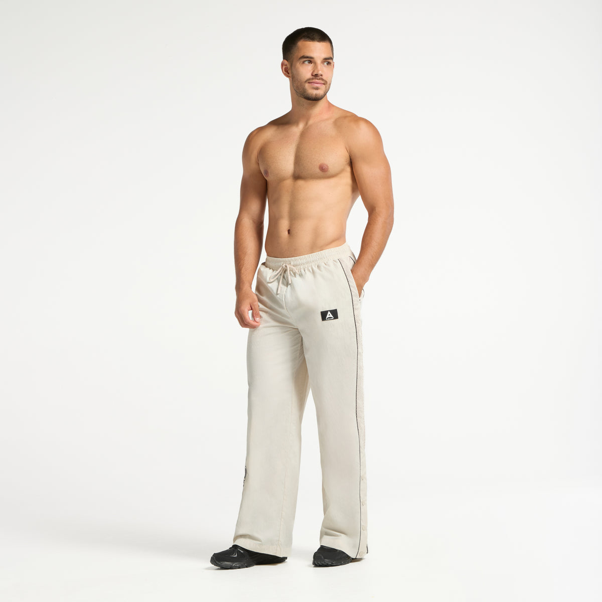 Men's Woven Tech Popper Pants - Beige
