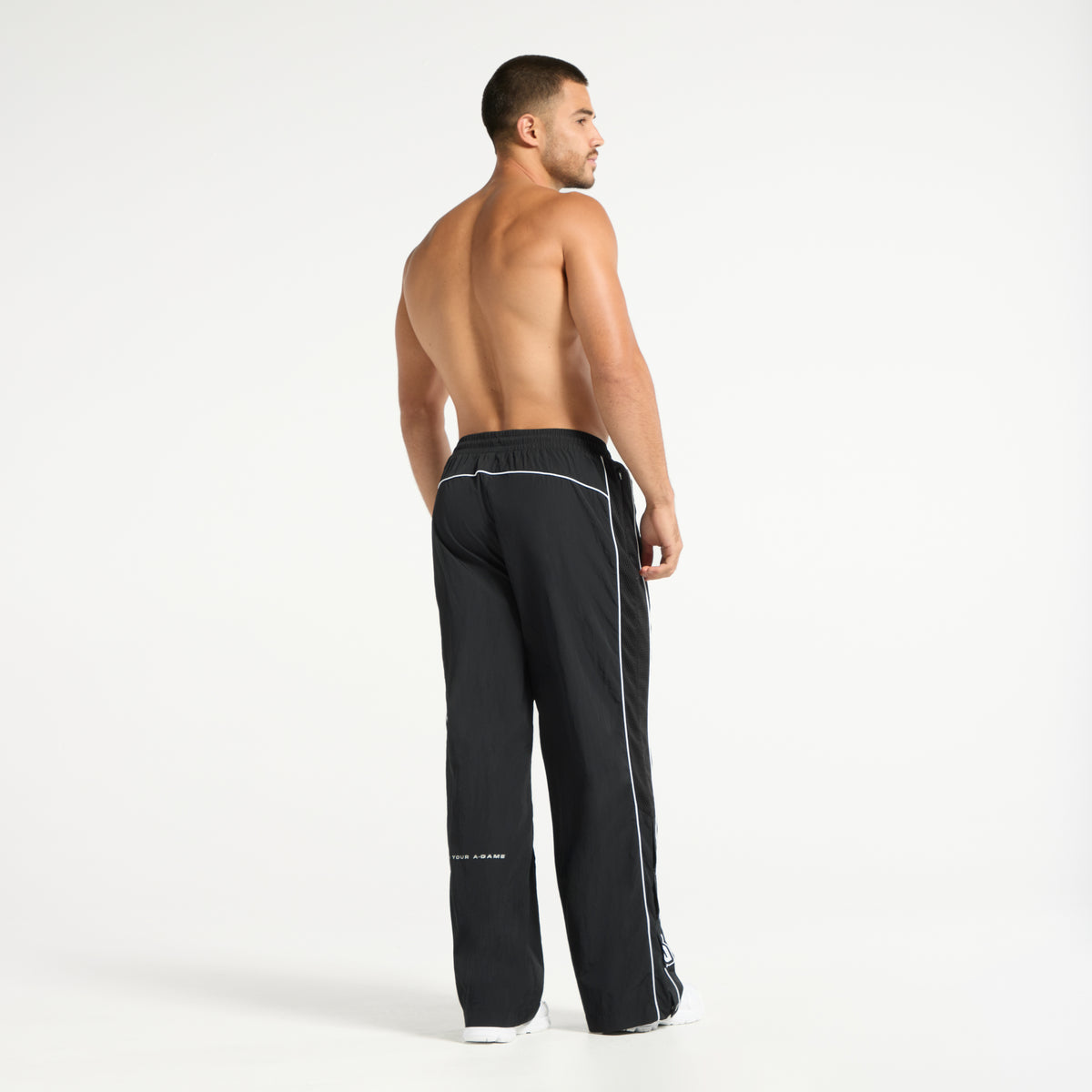 Men's Woven Tech Popper Pants - Black
