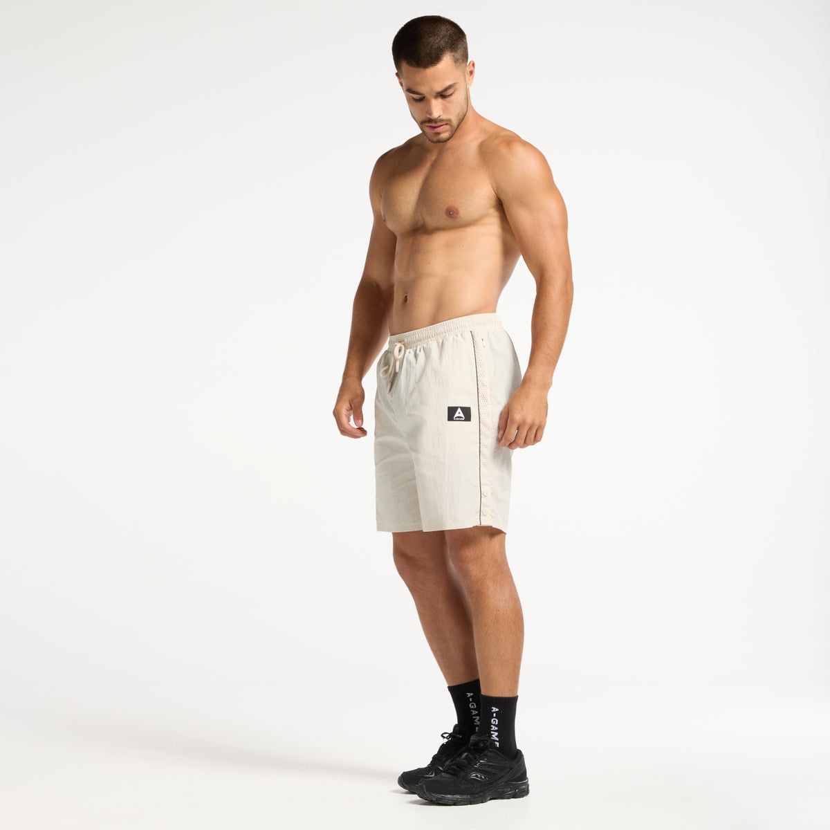 Men's Woven Tech Popper Shorts - Beige