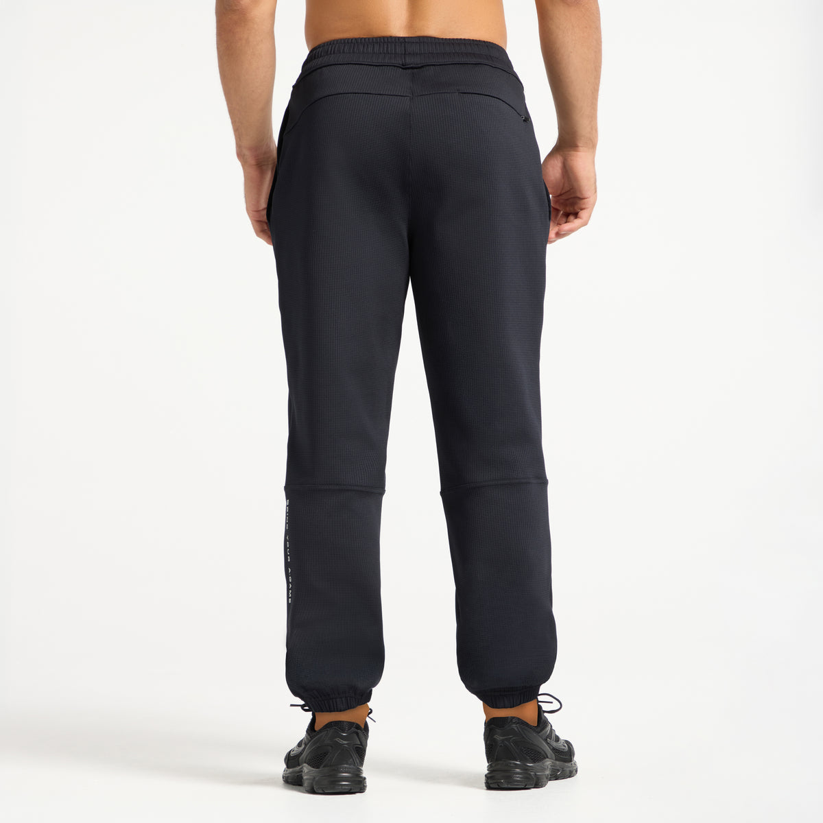 Men's Waffle Tech Joggers - Black
